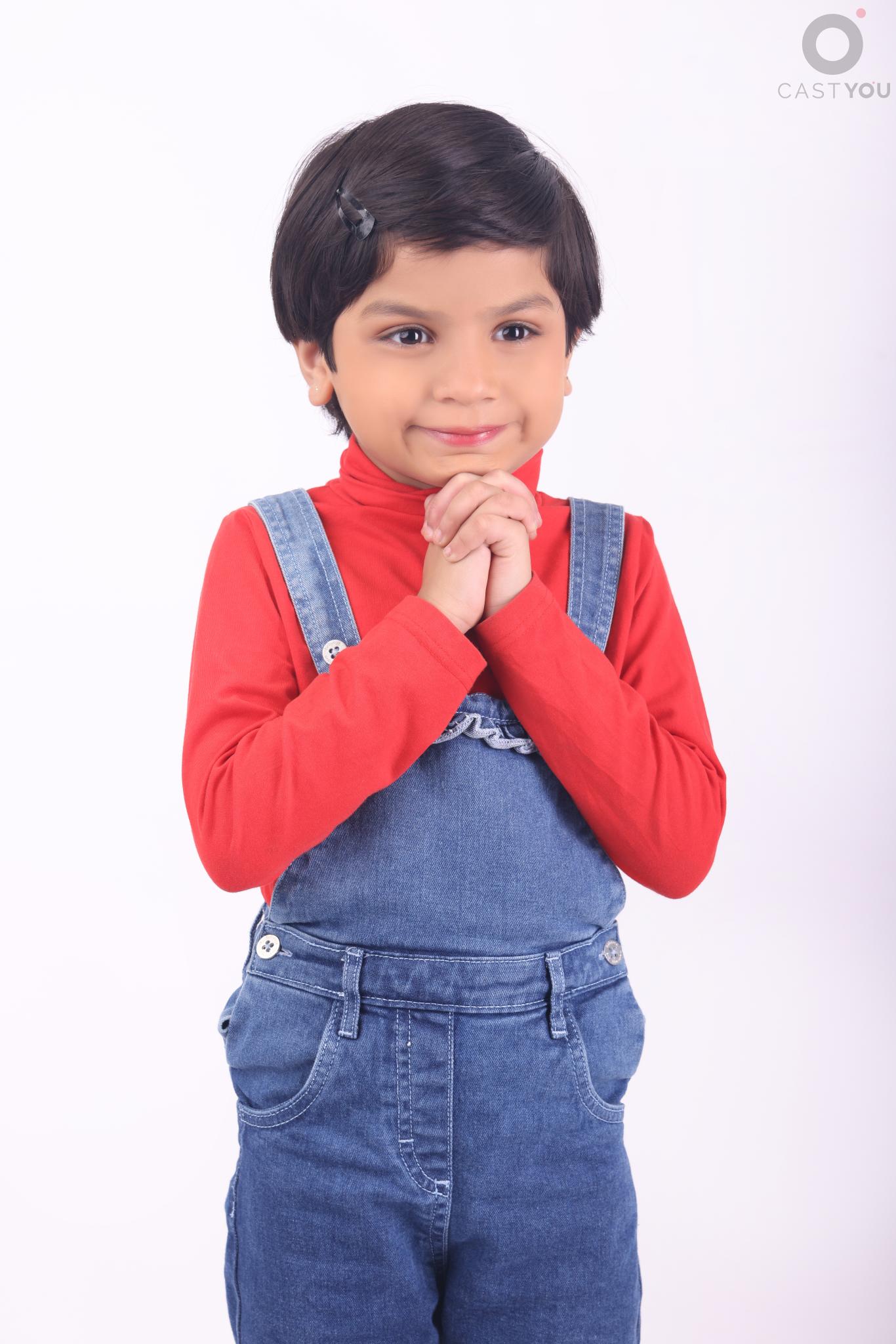 Aruhi Suhana - CastYou