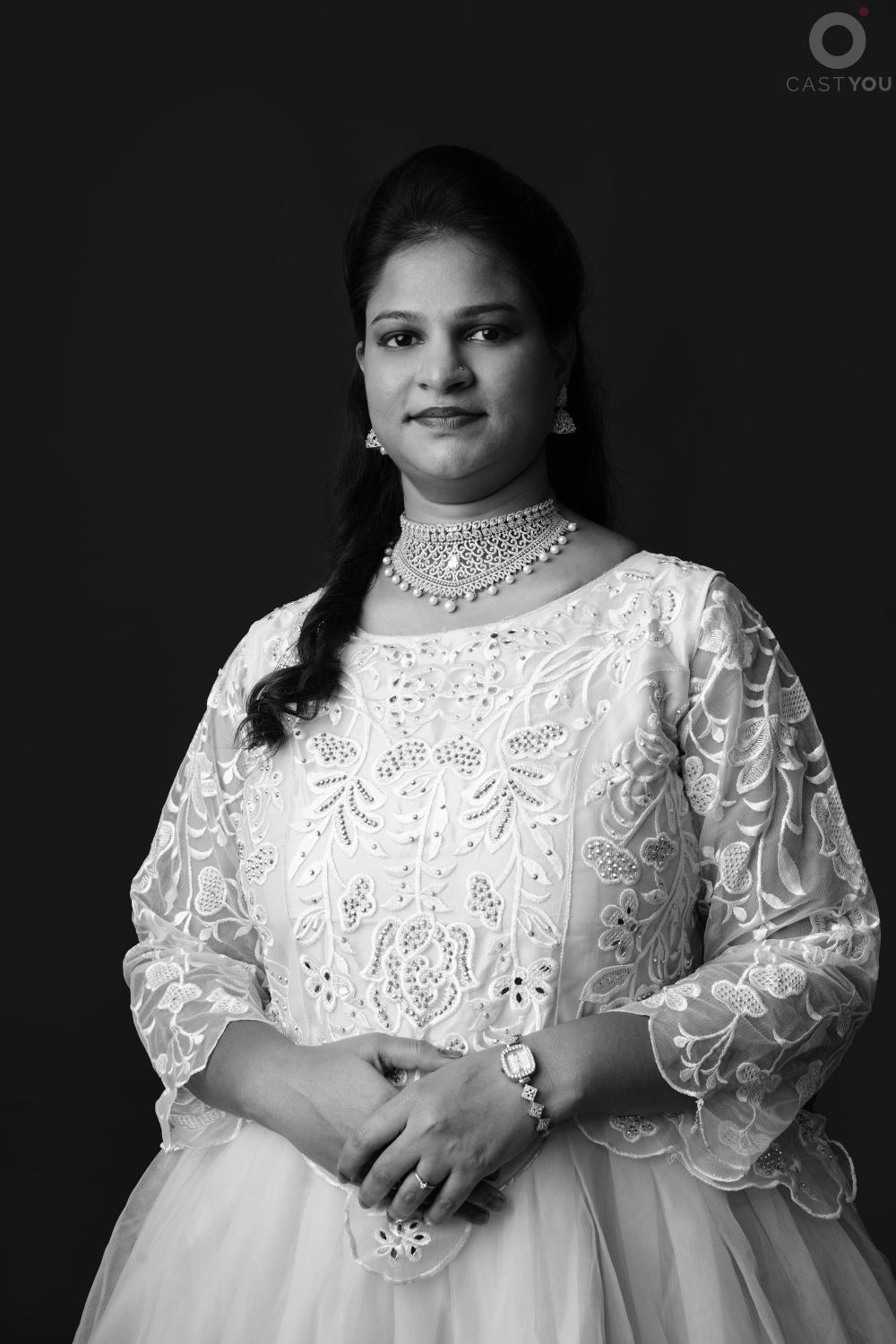 Sameena R Sameena - CastYou