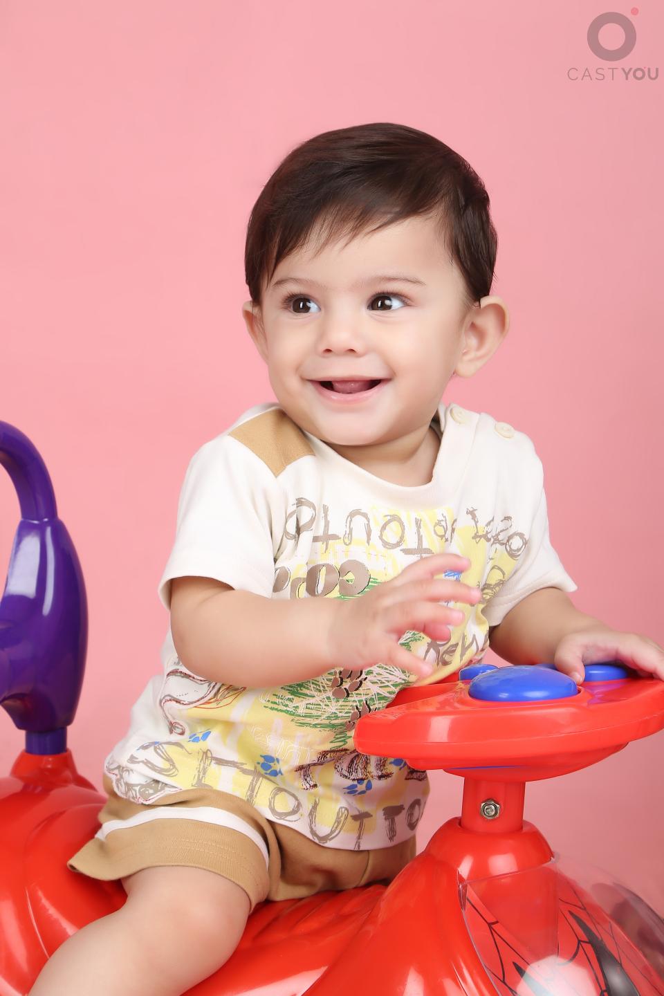 Adhinav Pandey - CastYou